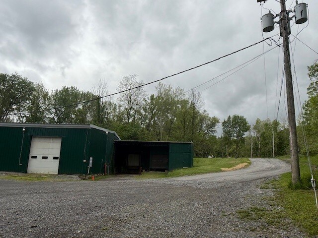 More Photos Of 2514 Foundry Pl, Clayville Industrial For Sale