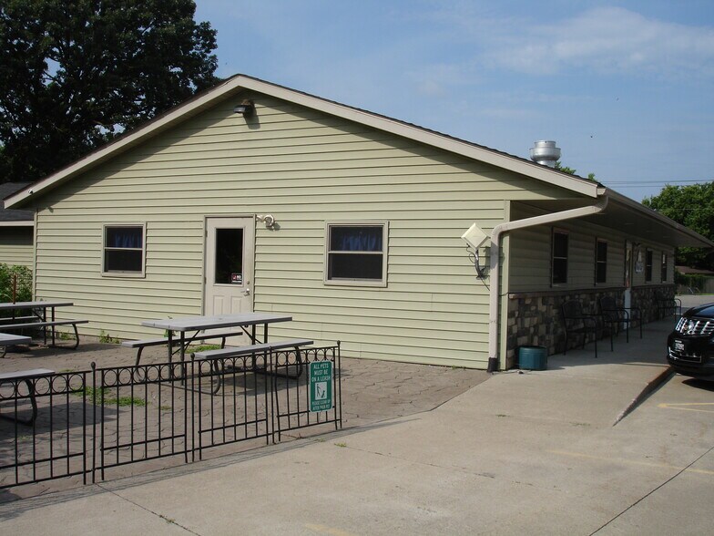 More Photos Of 23991 3rd St, Trempealeau Restaurant For Sale