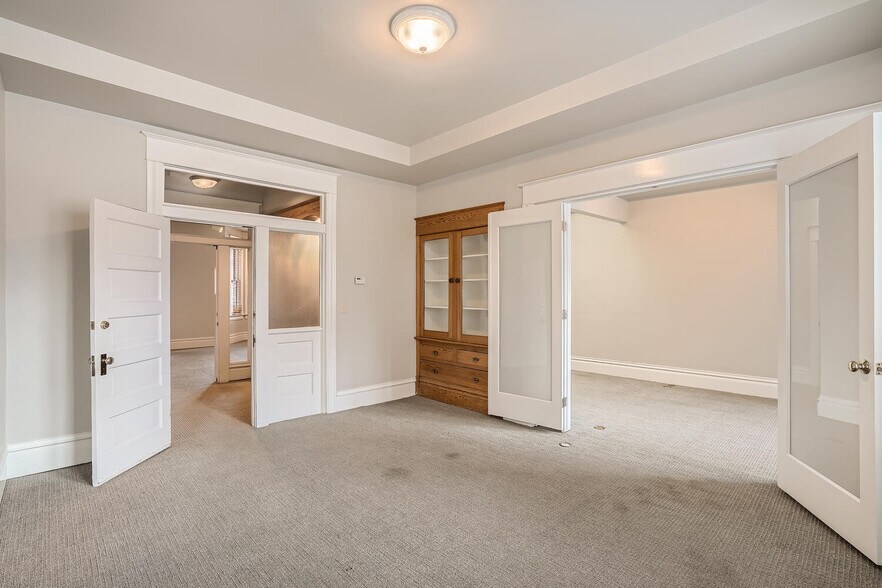 More Photos Of 2033 11th St, Boulder Office For Sale