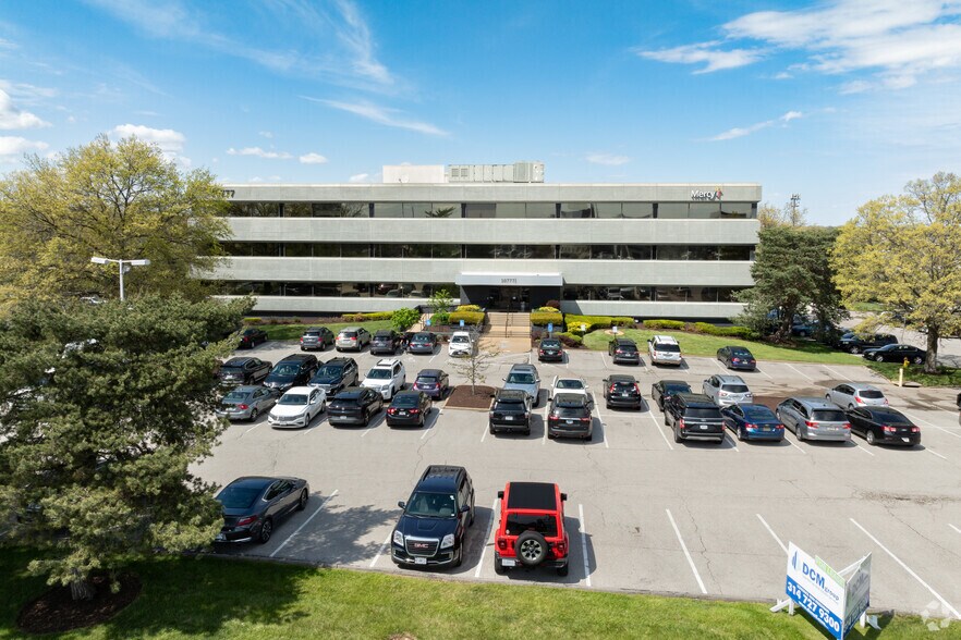 More Photos Of 10777 Sunset Office Dr, Sunset Hills Medical For Lease