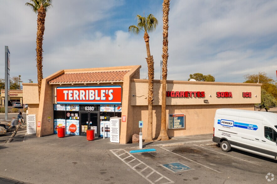 More Photos Of 6250-6350 W Charleston Blvd, Las Vegas Unknown For Lease