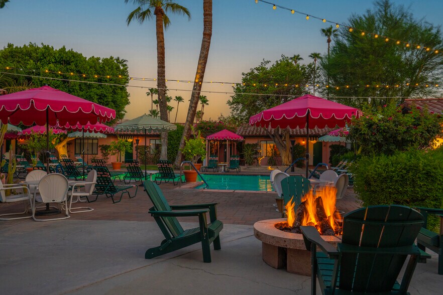 More Photos Of 555 S Warm Sands Dr, Palm Springs Hotel For Sale