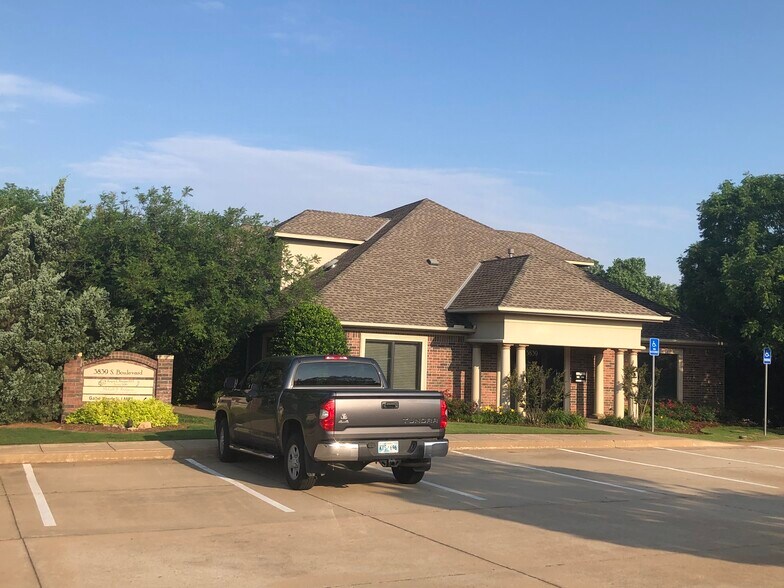 More Photos Of 3839 S Boulevard Ave, Edmond Medical For Sale