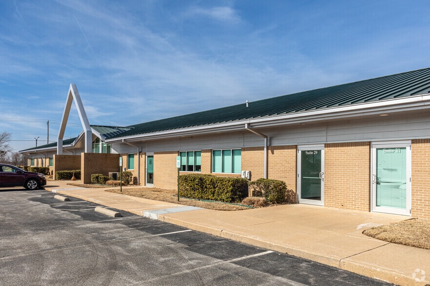 Primary Photo Of 3101 SW I St, Bentonville Unknown For Lease