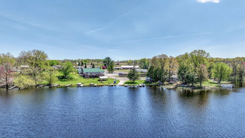 More Photos Of 16061 296th St, Cornell General Retail For Sale