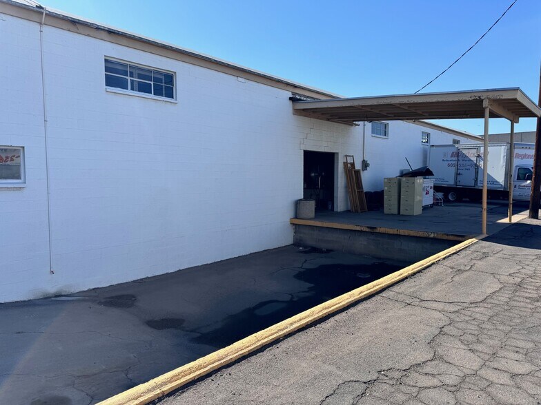 More Photos Of 3312 N 28th Ave, Phoenix Warehouse For Sale