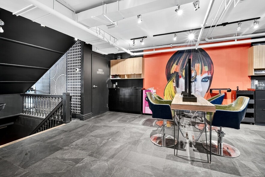 More Photos Of 1200 Rue Atateken, Montréal Storefront Retail Residential For Sale