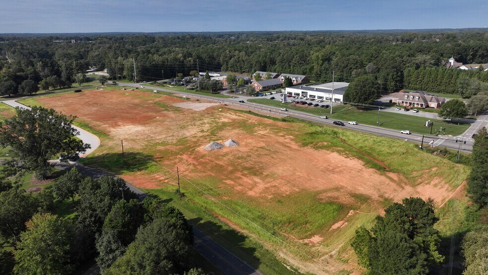 More Photos Of Lot 8 Thunder Pointe Drive, Eatonton Land For Sale