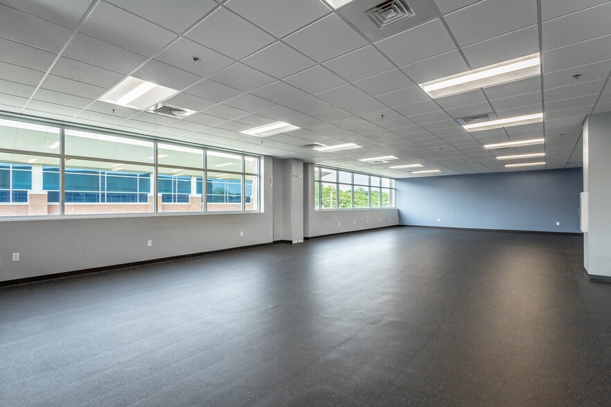 More Photos Of 281 N Lyerly St, Chattanooga Medical For Lease