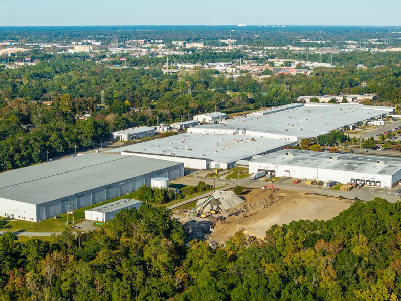 More Photos Of 4500 Leeds Ave, North Charleston Warehouse For Lease