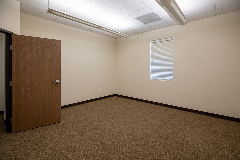 More Photos Of 7035 Palm Ave, Highland Medical For Lease