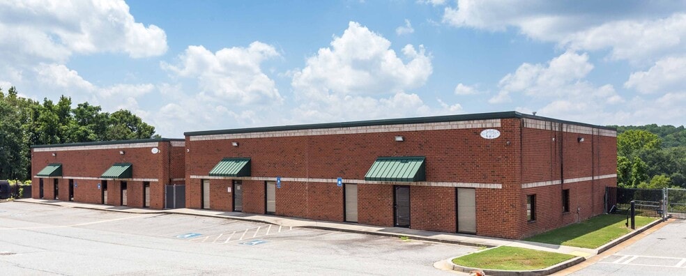 More Photos Of 1023 Barrow Industrial Pky, Auburn Unknown For Lease