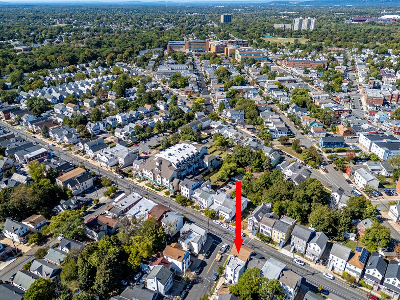 More Photos Of 172 Hamilton St, New Brunswick Storefront Retail Residential For Sale