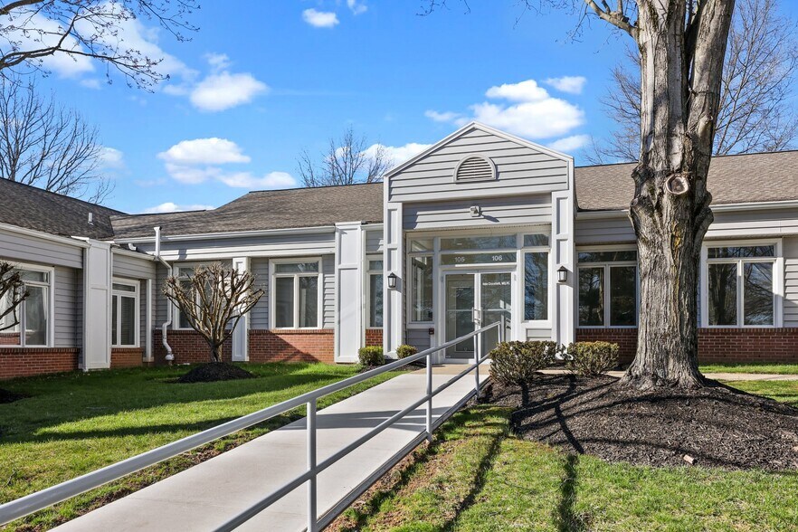 More Photos Of 105 Corporate Dr E, Langhorne Office For Sale