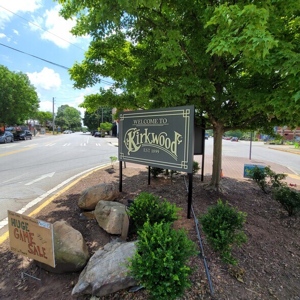 More Photos Of 1996-2012 Hosea L Williams Dr, Atlanta Storefront For Lease