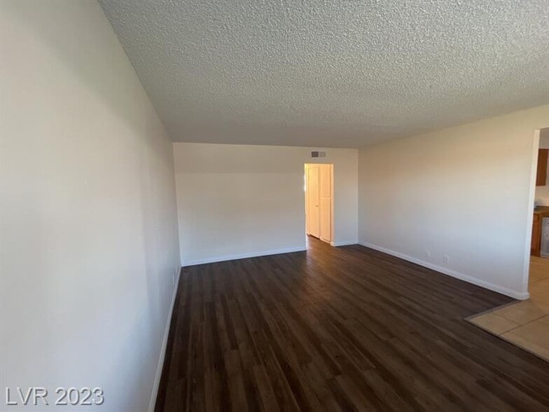More Photos Of 2916 Karen Ave, Las Vegas Apartments For Sale