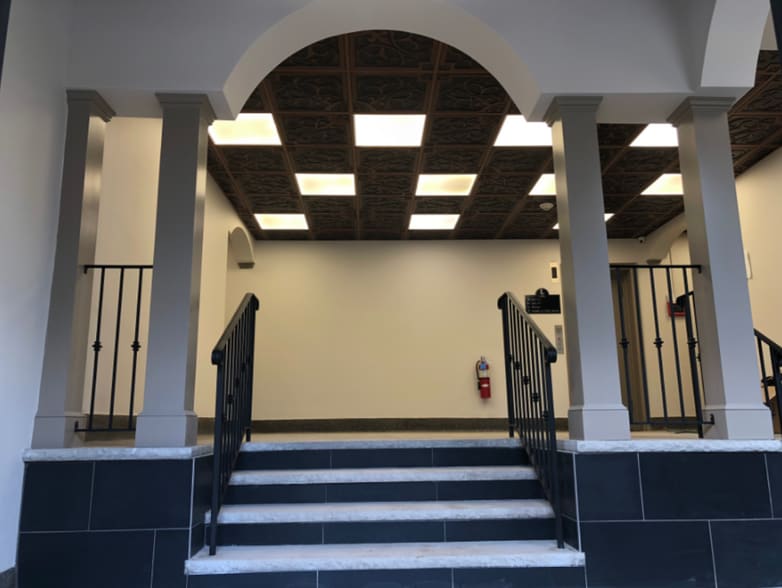 More Photos Of 641 Lincoln Ave, Orange Apartments For Sale