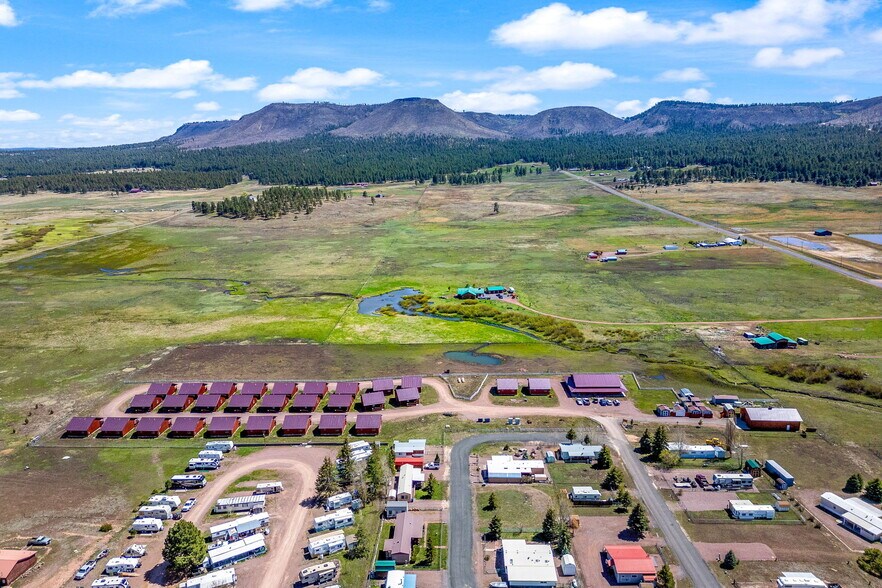 More Photos Of 2 County Road 2141 rd, Alpine Hotel For Sale