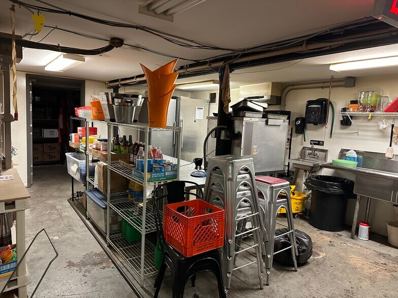 More Photos Of 149 Elmwood Ave, Buffalo Freestanding For Sale