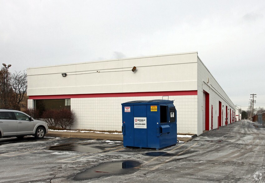More Photos Of 37519-37541 Schoolcraft Rd, Livonia Research And Development For Lease