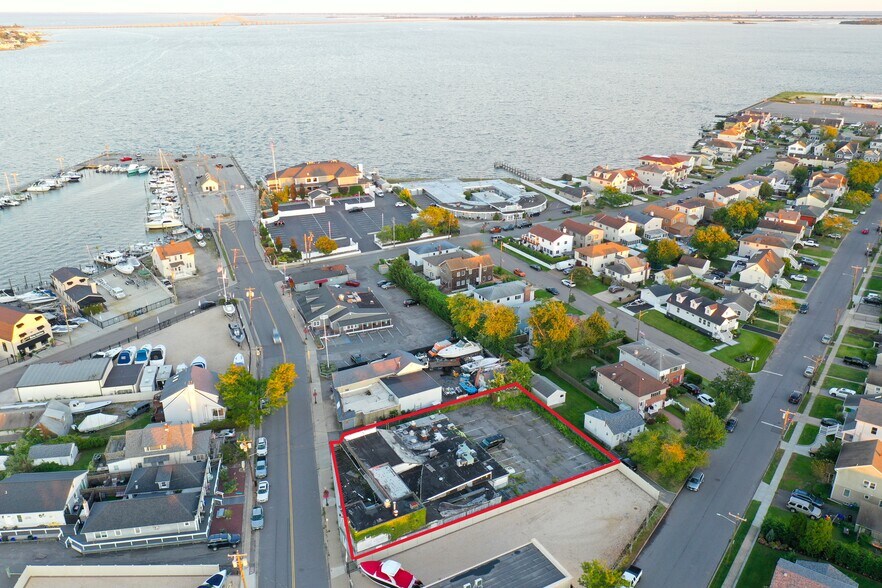 More Photos Of 444 Fire Island Ave, Babylon General Retail For Sale