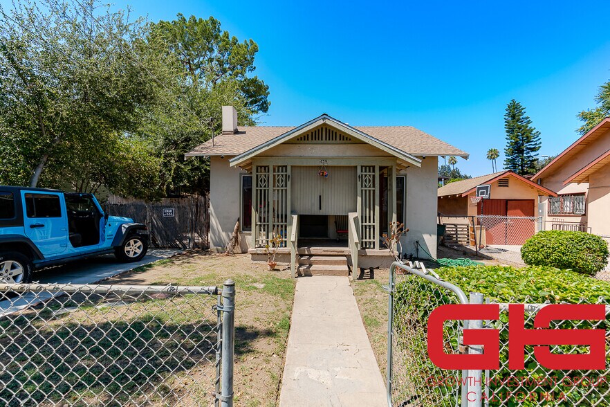 More Photos Of , Pasadena Multifamily For Sale