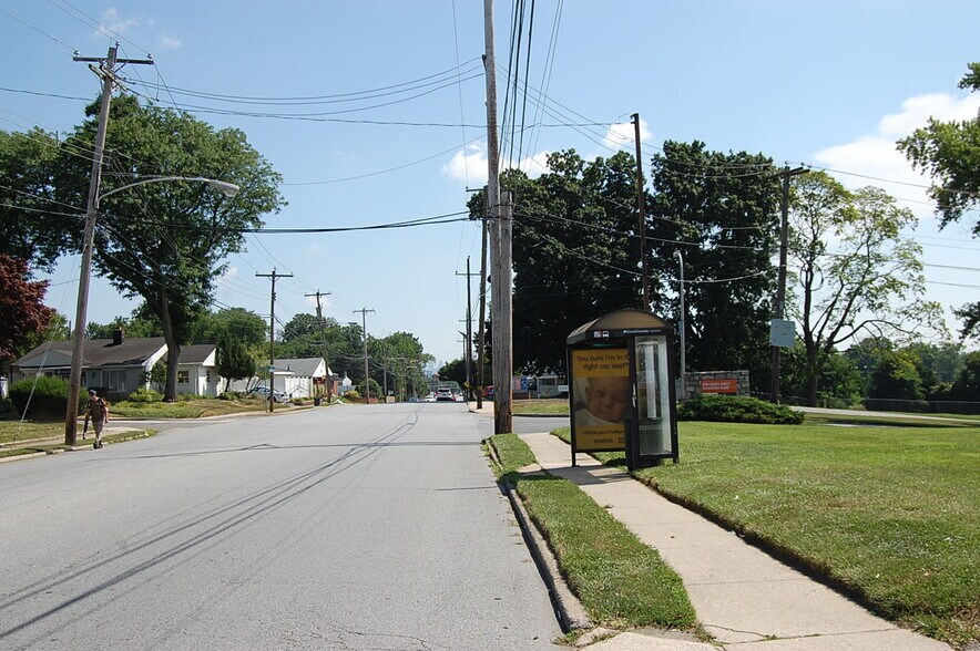 More Photos Of 1835 Delmar Dr, Folcroft Freestanding For Lease