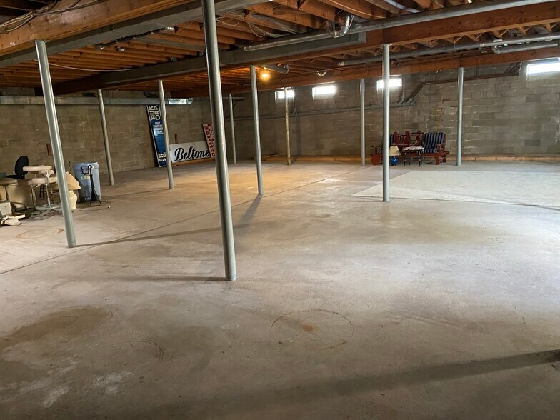 More Photos Of 191 Route 37 W, Toms River Flex For Lease