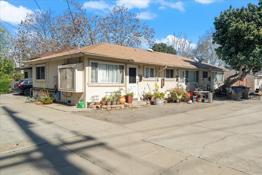 Primary Photo Of 697 Hamline St, San Jose Apartments For Sale