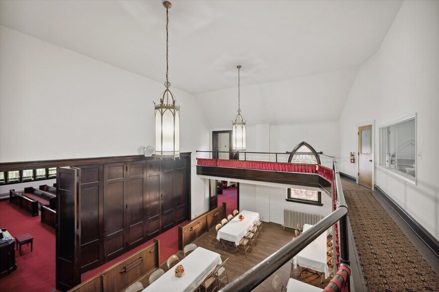 More Photos Of 725 Navarre Ave, Toledo Religious Facility For Sale