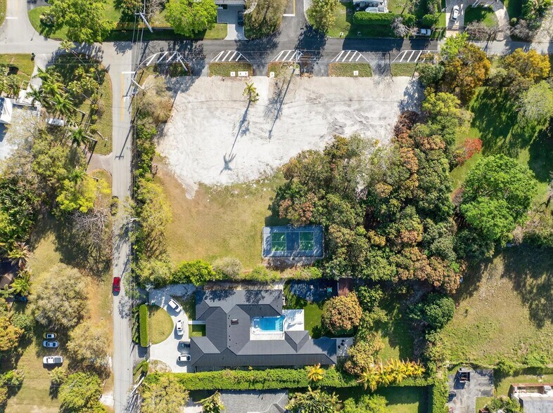 Primary Photo Of 9202 84th ave, Miami Land For Sale