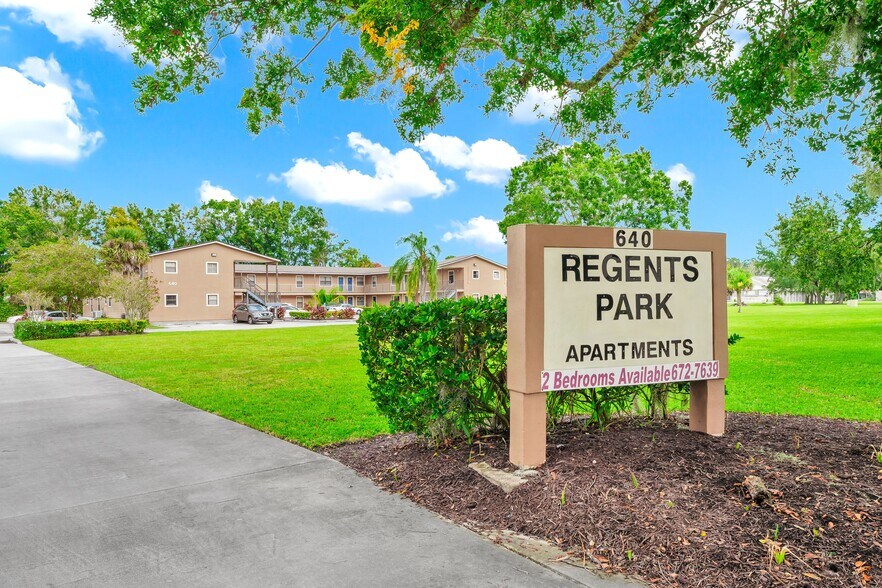 More Photos Of 640 8th St, Holly Hill Apartments For Sale