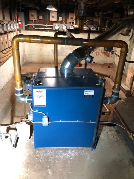 More Photos Of 153 Winchester St, Rochester Apartments For Sale