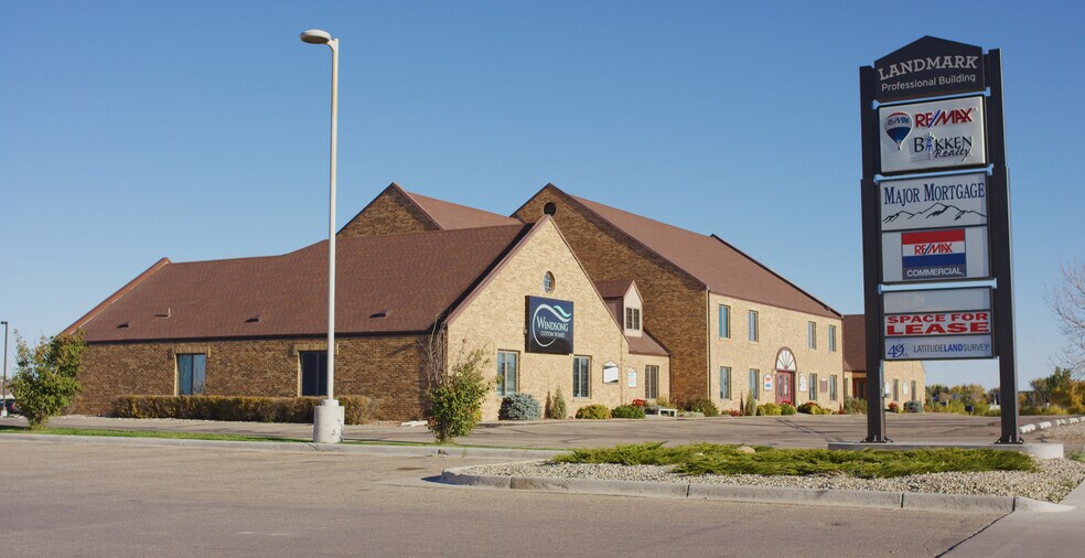 More Photos Of 1411 W Dakota Pkwy, Williston Office For Lease
