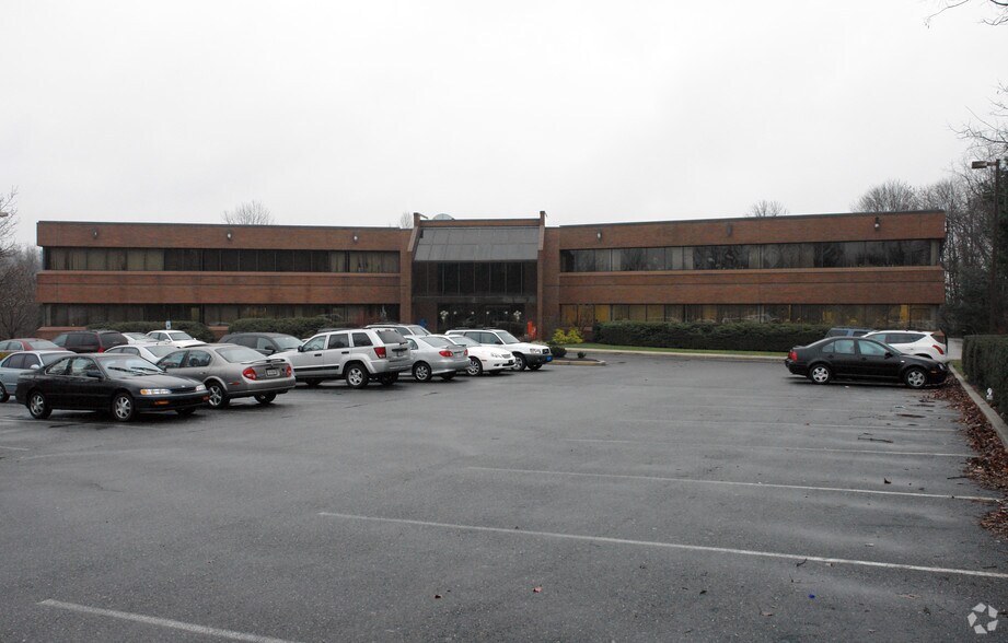 More Photos Of 100 Granite Dr, Media Medical For Lease
