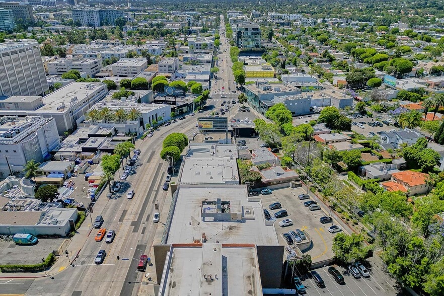 More Photos Of 8737 Beverly Blvd, West Hollywood Medical For Sale