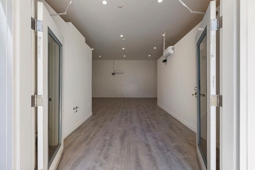 More Photos Of 1112 Howard St, San Francisco Warehouse For Lease