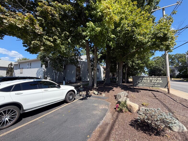 More Photos Of 615 Jefferson Blvd, Warwick Office For Sale