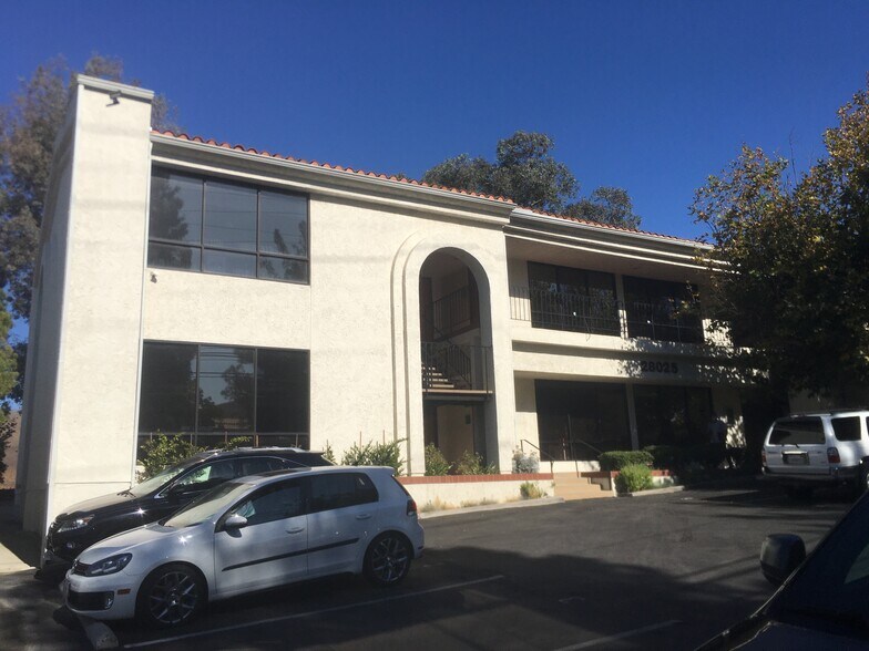 More Photos Of 28025 Dorothy Dr, Agoura Hills Office For Lease