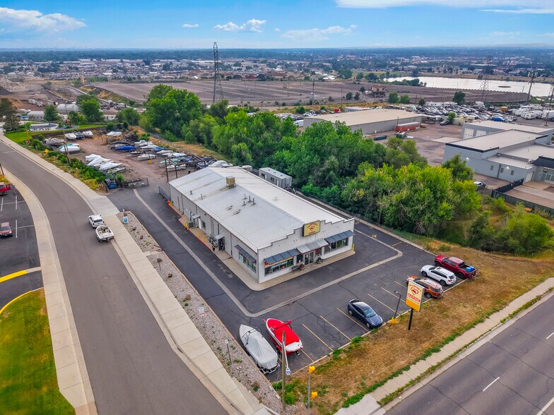 More Photos Of 4260 S Federal Blvd, Englewood Showroom For Sale