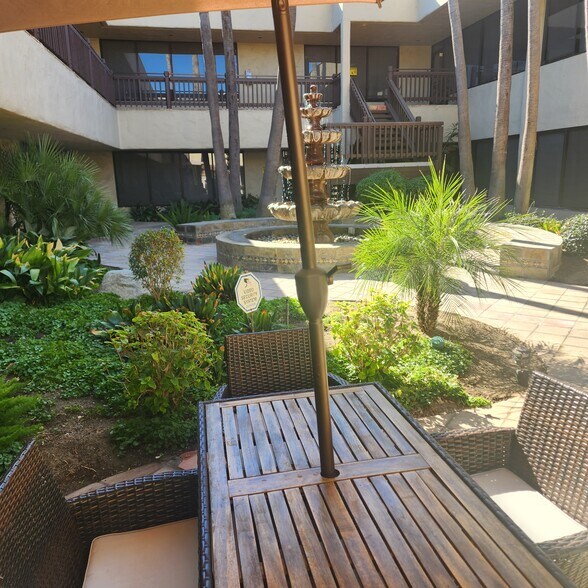 More Photos Of 28720 Canwood St, Agoura Hills Office For Lease