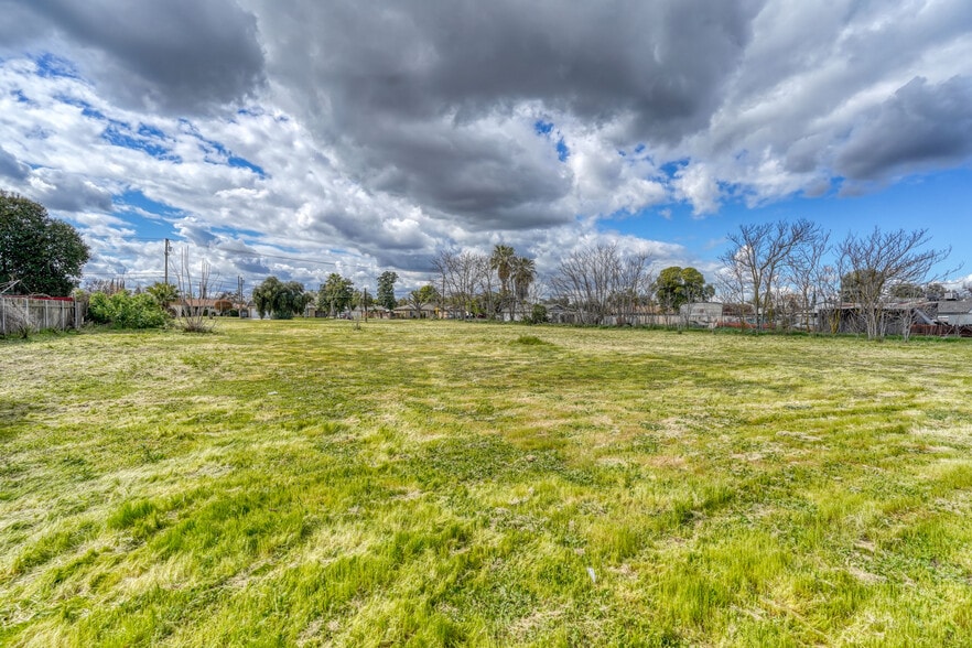 More Photos Of 4516 N Chestnut Ave, Fresno Land For Sale