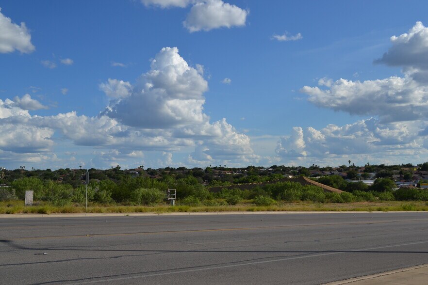 More Photos Of 3701 Jaime Zapata Memorial Hwy, Laredo Land For Sale