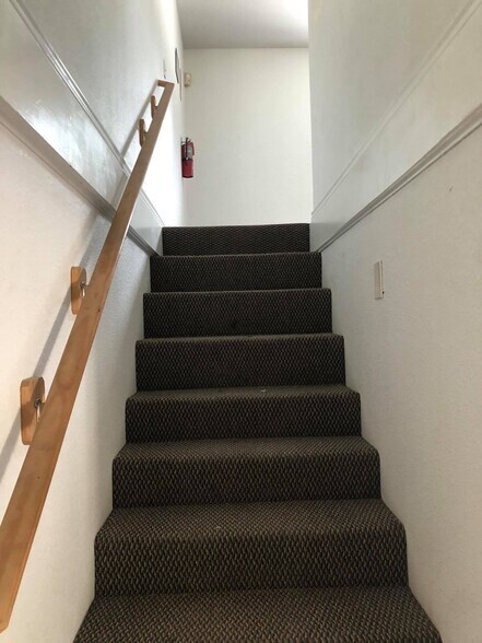 More Photos Of 12440 US Hwy 181 S, San Antonio Flex For Sale