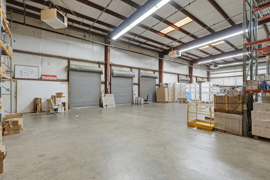 More Photos Of 9208 Enterprise Ct, Manassas Park Warehouse For Sale