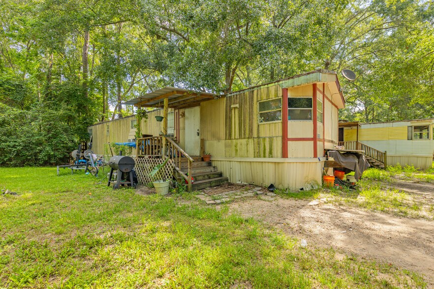 More Photos Of , Splendora Specialty For Sale