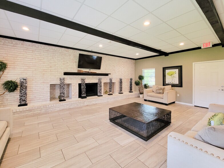 More Photos Of 1501 Poole Ave, Port Arthur Apartments For Sale