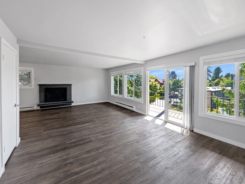 More Photos Of 5954 Fauntleroy Way, Seattle Multifamily For Sale
