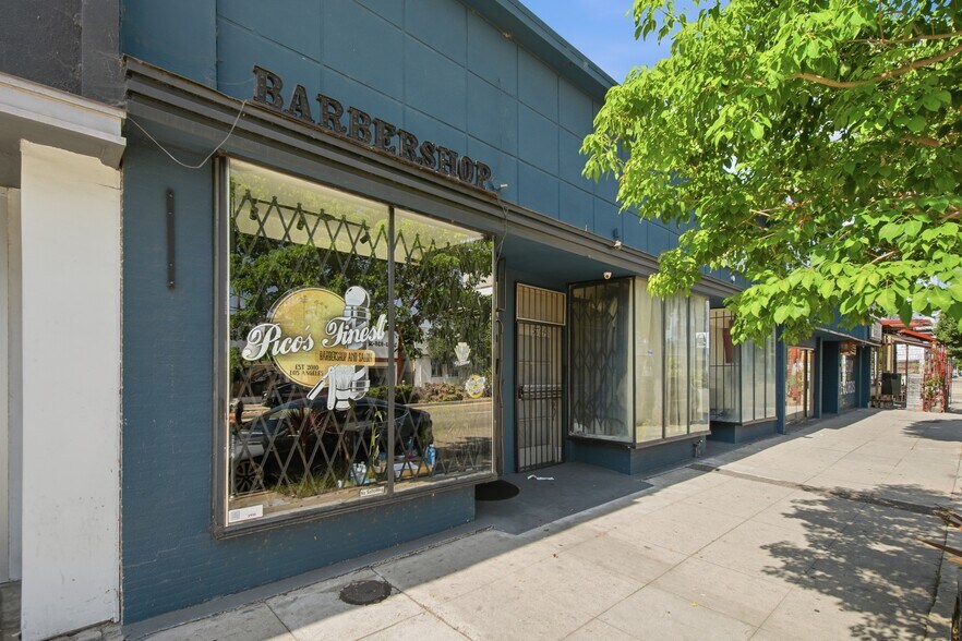 More Photos Of , Los Angeles General Retail For Sale