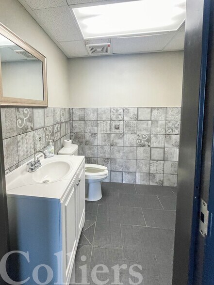 More Photos Of 4191 Pole Line Rd, Pocatello Freestanding For Lease